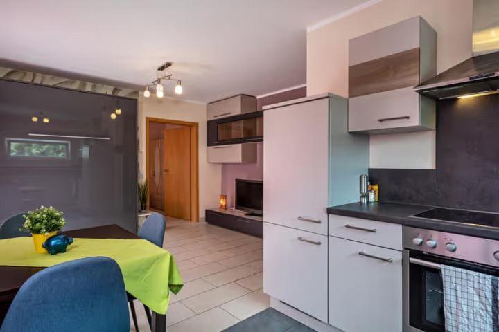 Ferienwohnung Diamond Friedrichshafen Exterior photo